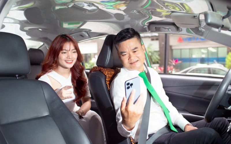 Chinh Phục Mọi Tuyến Đường - Đặt Xe Taxi 7 Chỗ Hôm Nay!  Chinh Phục Mọi Tuyến Đường - Đặt Xe Taxi 7 Chỗ Hôm Nay!